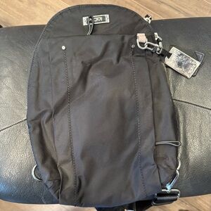 Tumi sling bag